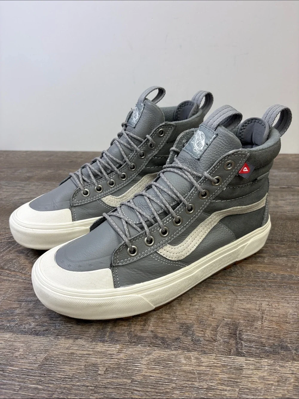 Vans Sk8-Hi MTE 2.0 DX ‘Frost Grey’ Winter High-Top Sneakers | Women’s 9